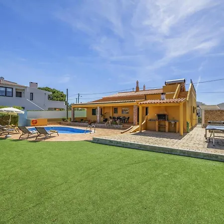 Villa David By *